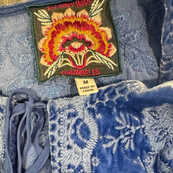Johnny Was Embroidered Velvet Tunic Top - Picture 5 of 9